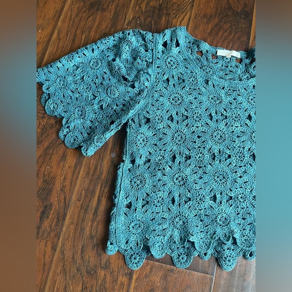 Solitaire Teal Crochet Top - Picture 3 of 10